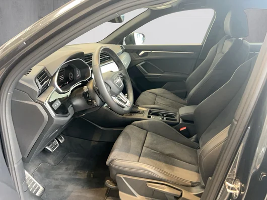 Bild eines Audi Q3 Sportback 40 TDI quattro admired