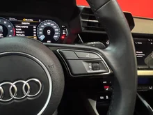 Audi A3 Sportback 30 TFSI intense in ibisweiß