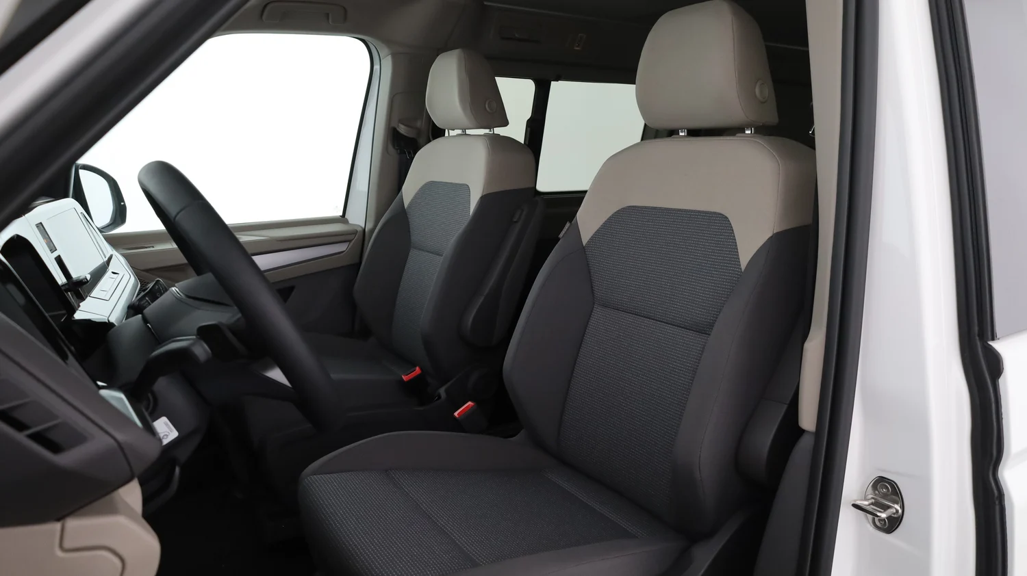 Bild eines California Beach eHybrid 180 kW 4M