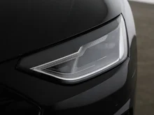 Audi A4 Avant 40 TDI advanced quattro in MYTHOSSCHWARZ METALLIC