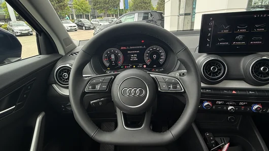 Bild eines Q2 30 TFSI admired