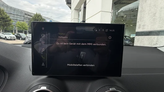 Bild eines Q2 30 TFSI admired