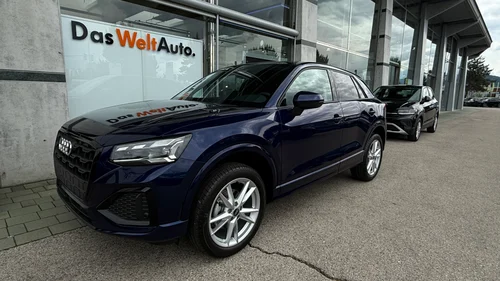 Audi Q2 30 TFSI admired