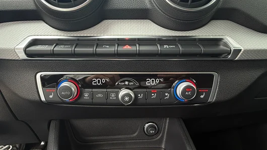 Bild eines Q2 30 TFSI admired
