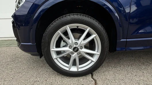 Bild eines Q2 30 TFSI admired