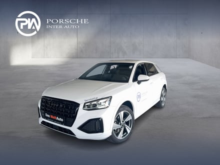 Audi Q2 35 TFSI admired