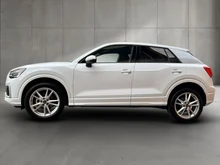 Audi Q2 30 TFSI admired in arkonaweiss