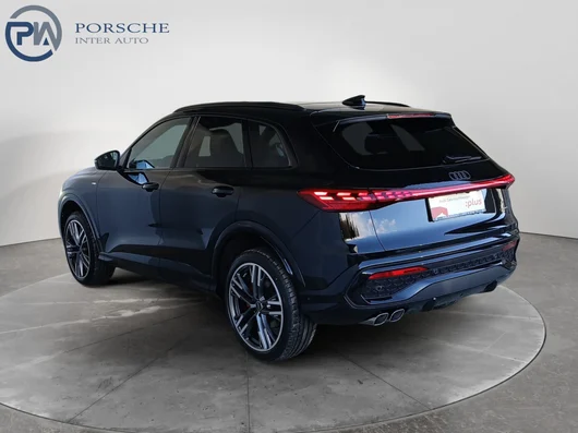 Bild eines Audi Q5 SUV TDI quattro 150 kW