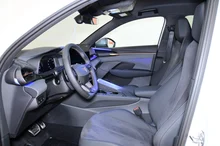 CUPRA Terramar 1.5 e-TSI 150 PS DSG in Nevada-Weiß Metallic