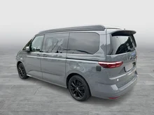 VW California Beach Camper TDI in Puregrey / Deepblack Perleffekt
