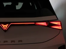 CUPRA Born PLUS 58/61 140kW/190PS in Nevada-Weiß Metallic