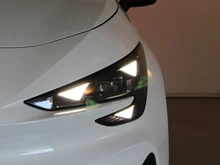 CUPRA Born PLUS 58/61 140kW/190PS in Nevada-Weiß Metallic