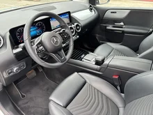 Mercedes B B 180 in polarweiß