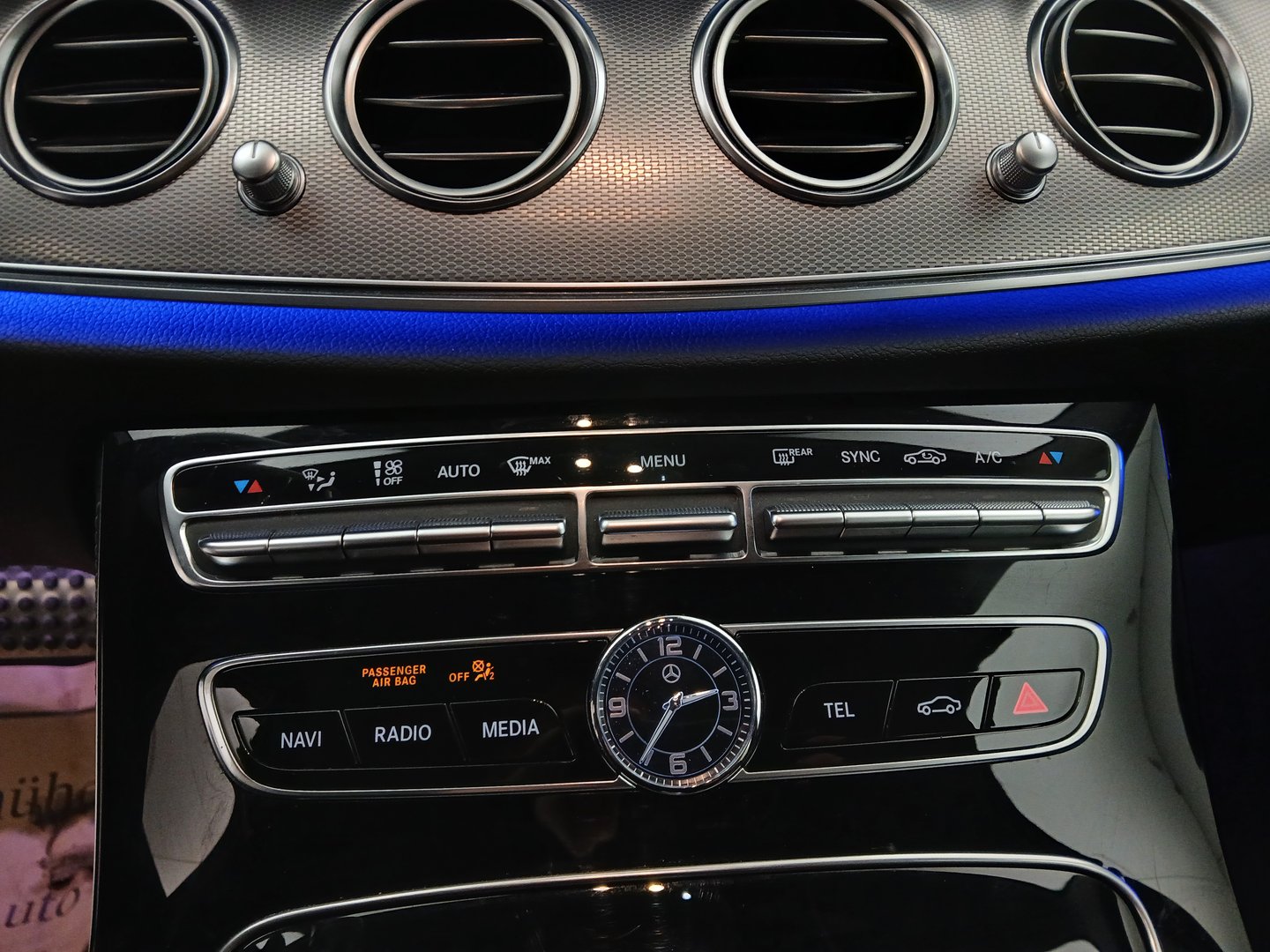 Mercedes E 200 d T Austria Edition Avantgarde Aut. | Bild 24 von 32