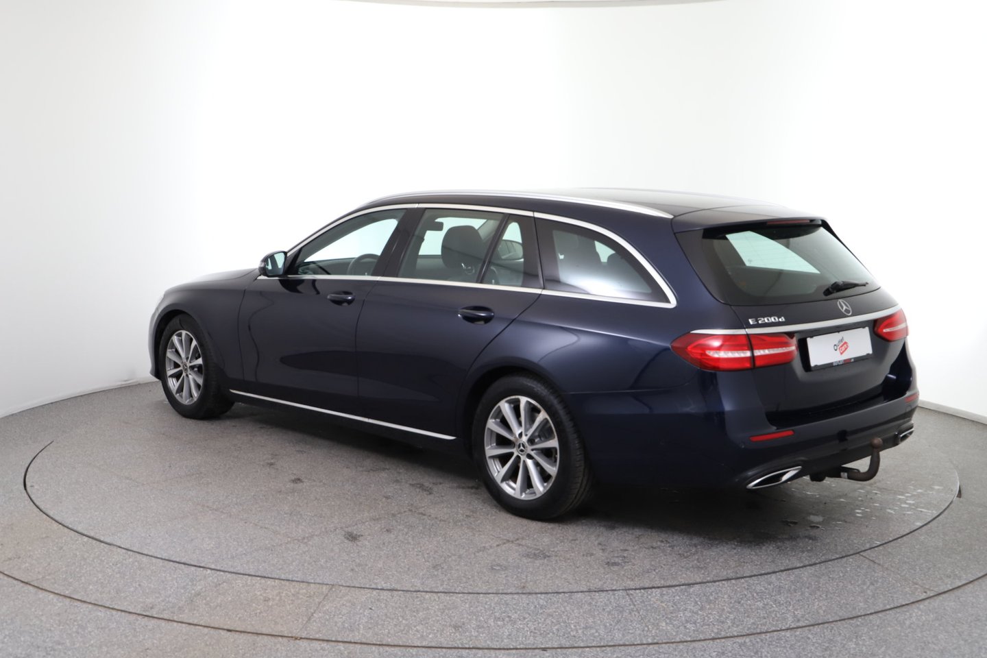 Mercedes E 200 d T Austria Edition Avantgarde Aut. | Bild 7 von 32