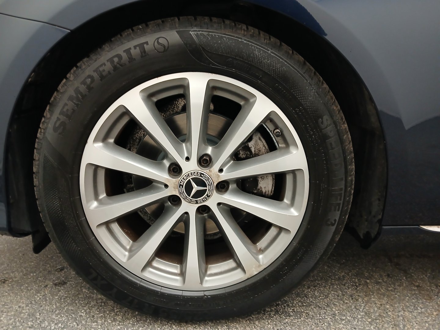 Mercedes E 200 d T Austria Edition Avantgarde Aut. | Bild 9 von 32