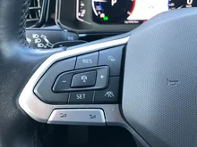 VW T-Roc Style TDI DSG in Ascotgrau-Schwarz