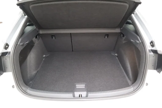 Bild eines VW Taigo Sport TSI DSG