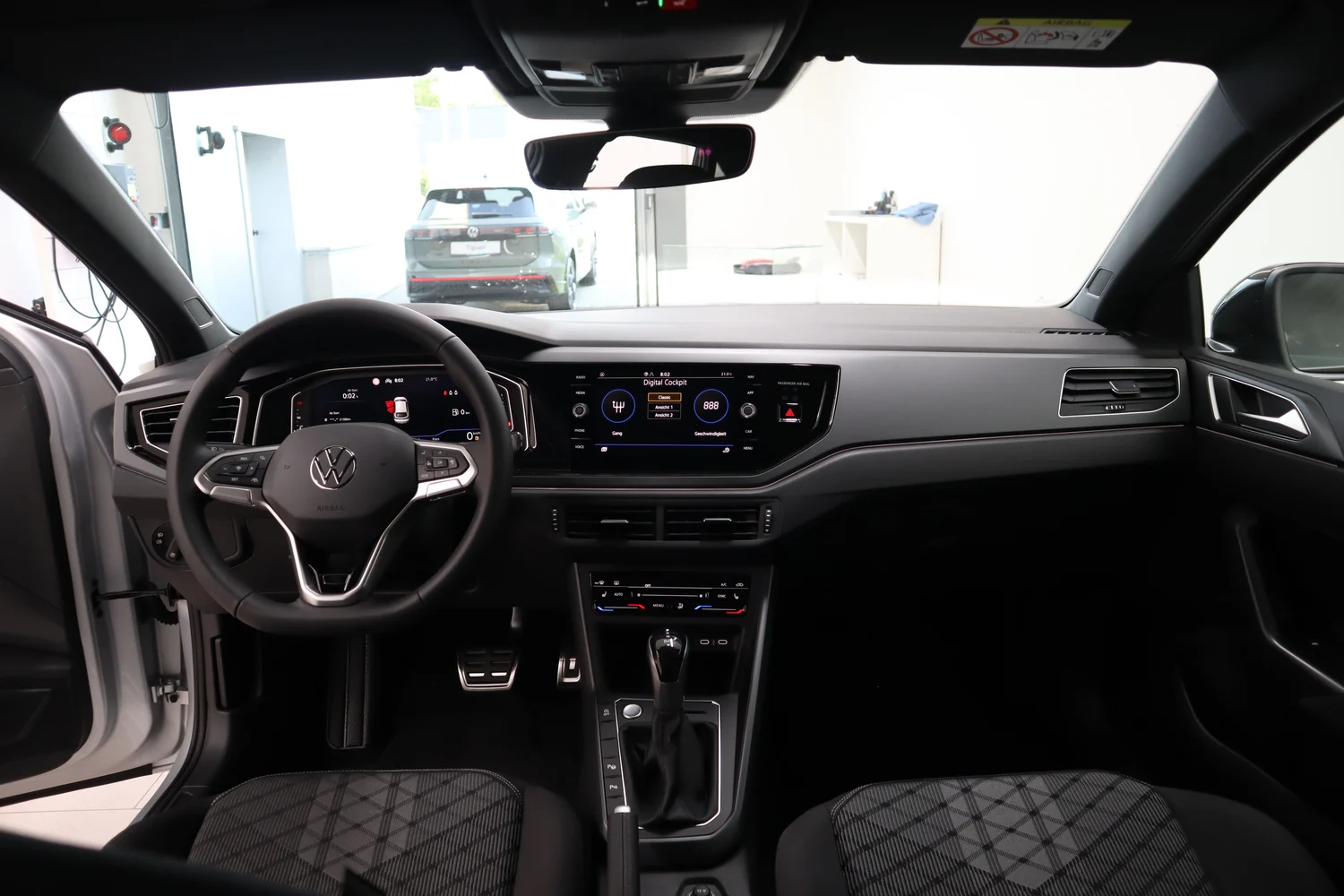 Bild eines VW Taigo Sport TSI DSG