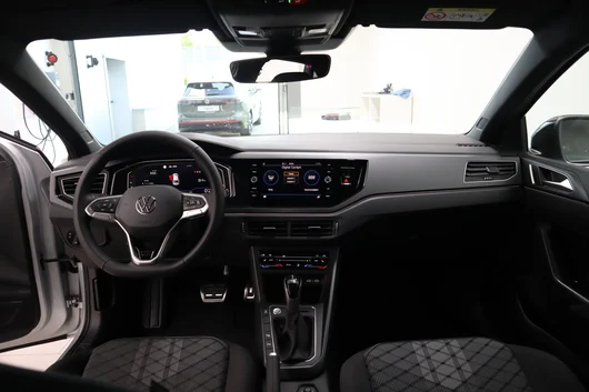 Bild eines VW Taigo Sport TSI DSG