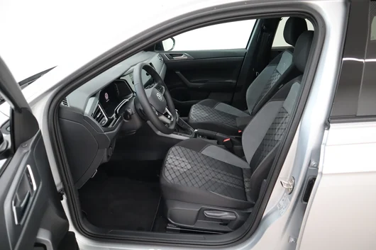 Bild eines VW Taigo Sport TSI DSG