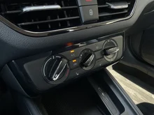 Škoda Kamiq Essence TSI DSG in Graphit-Grau Metallic