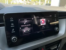 Škoda Kamiq Essence TSI DSG in Graphit-Grau Metallic