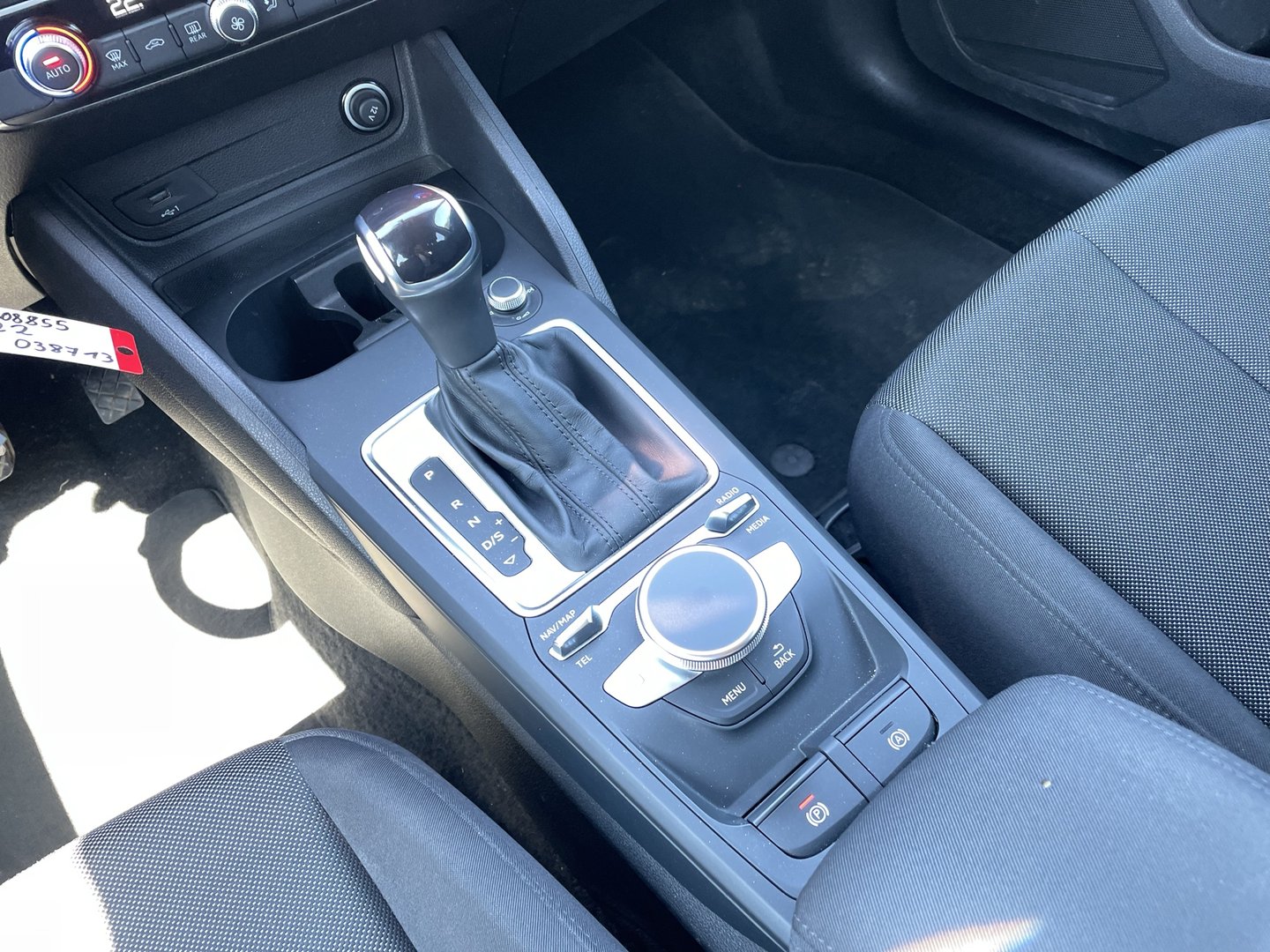 Audi Q2 35 TDI | Bild 21 von 24