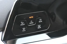 VW Golf Life TDI DSG in H7 Atlantic Blue Metallic