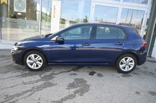 VW Golf Life TDI DSG in H7 Atlantic Blue Metallic