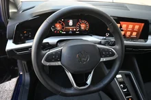 VW Golf Life TDI DSG in H7 Atlantic Blue Metallic
