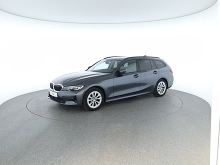 BMW 318d 48 V Touring Aut.