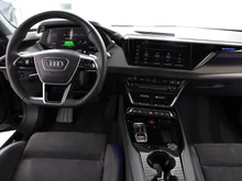 Audi e-tron GT in daytonagrau perleffekt