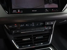 Audi e-tron GT in daytonagrau perleffekt