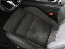 Audi e-tron GT in daytonagrau perleffekt