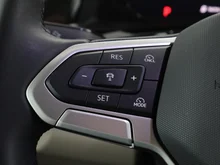 VW Multivan Business ÜH TDI in X3 Indiumgrau Metallic
