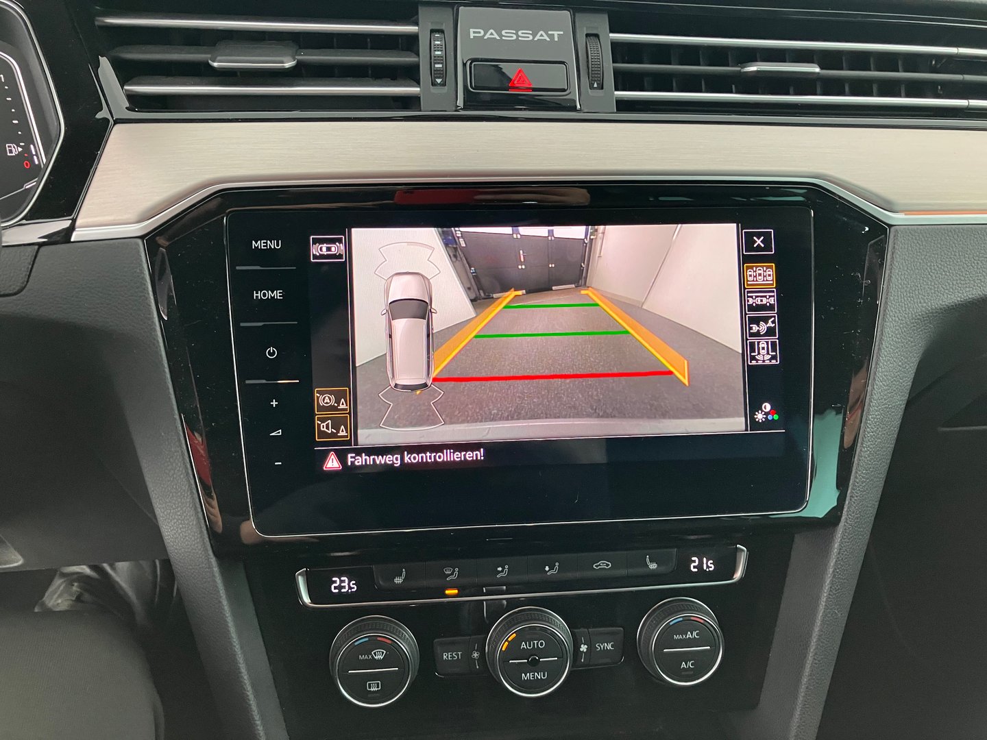 VW Passat Variant Elegance TDI DSG | Bild 8 von 14