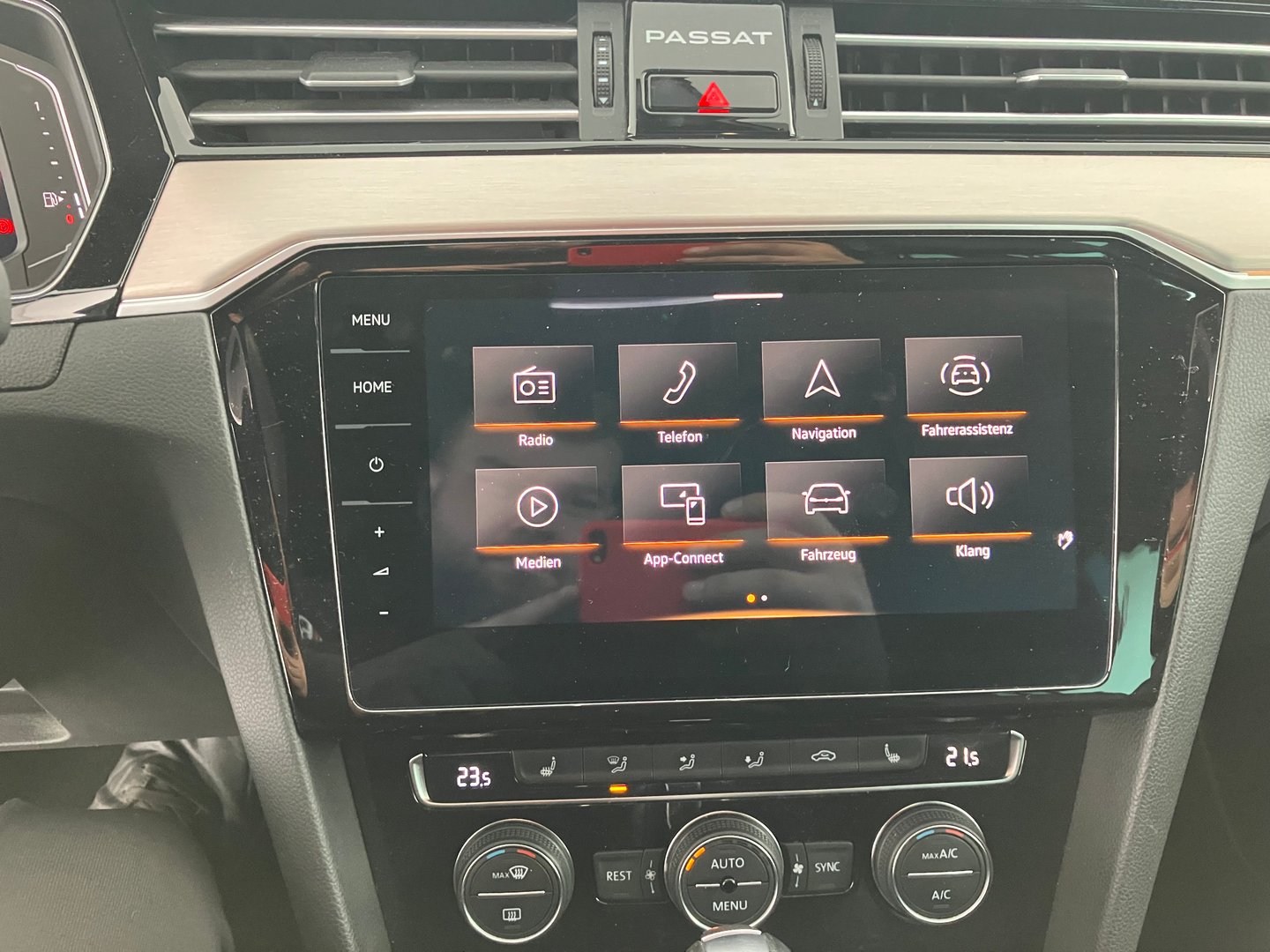 VW Passat Variant Elegance TDI DSG | Bild 7 von 14