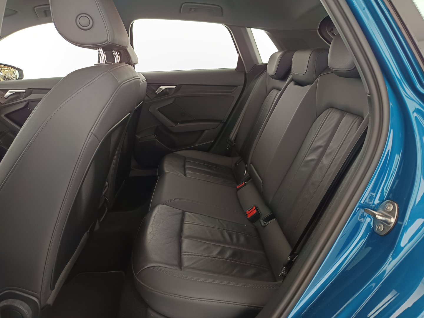 Audi A3 Sportback 30 TDI | Bild 28 von 31