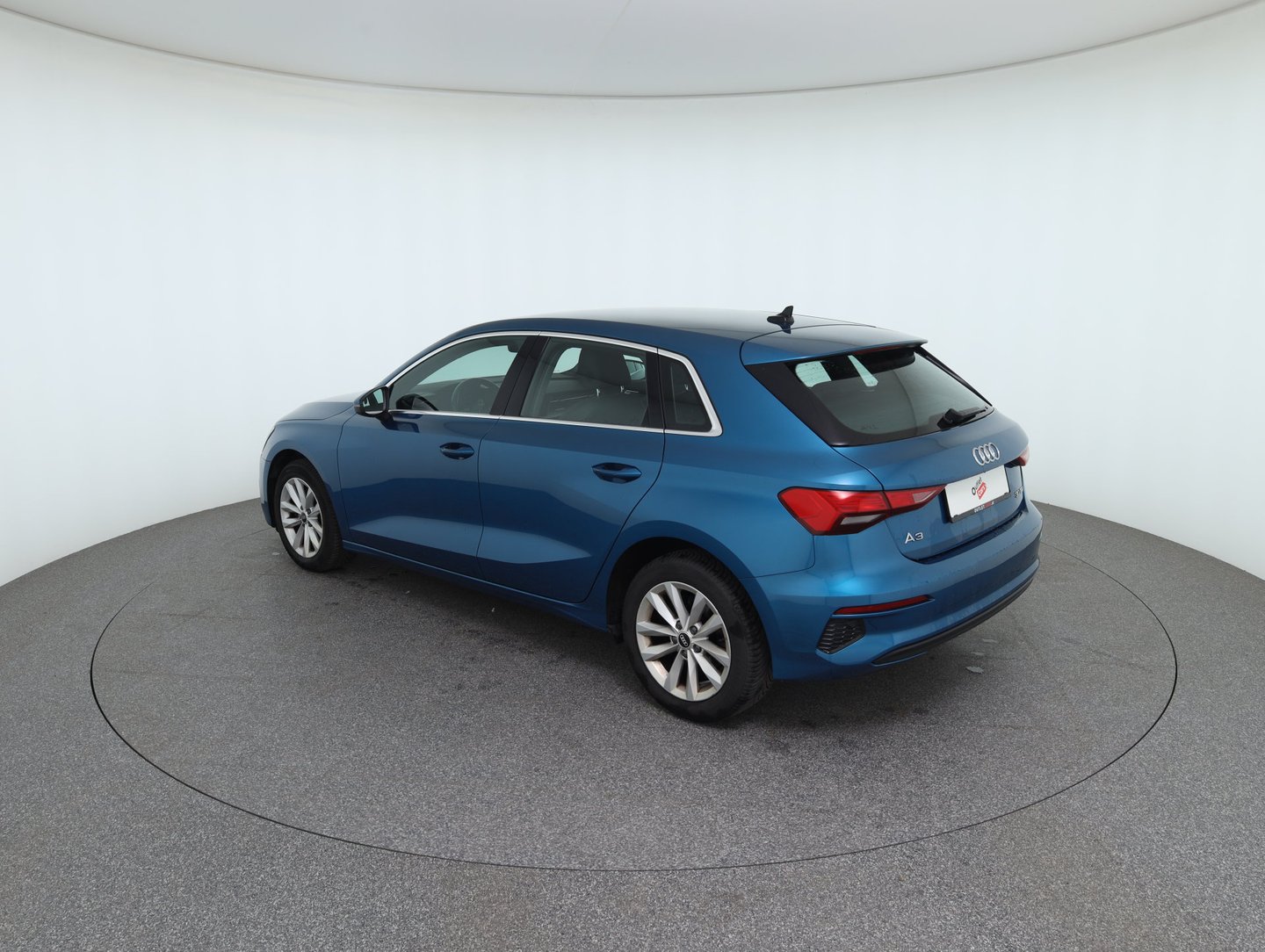 Audi A3 Sportback 30 TDI | Bild 7 von 31