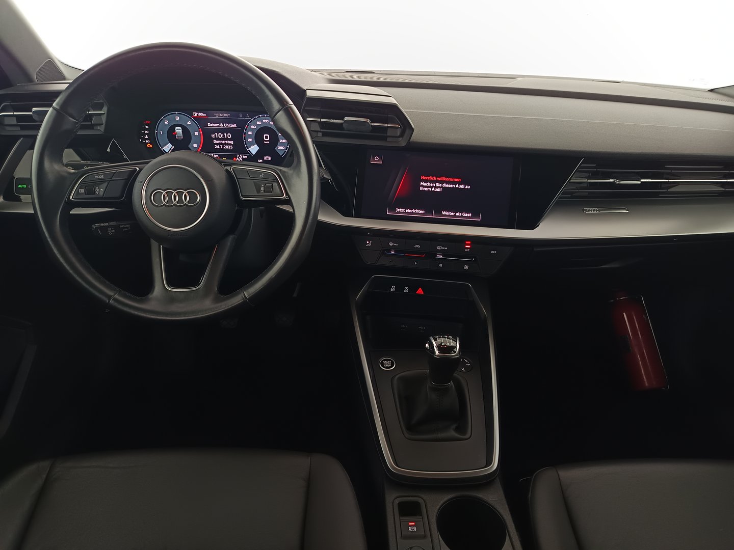 Audi A3 Sportback 30 TDI | Bild 14 von 31