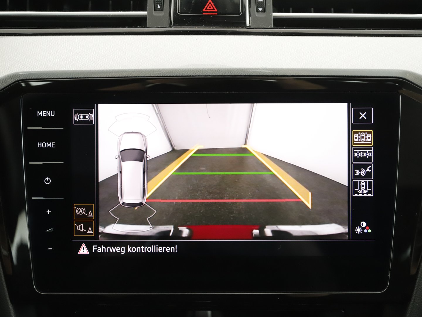VW Passat Variant Business TDI DSG | Bild 20 von 29