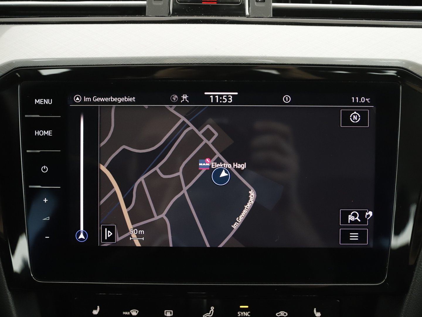 VW Passat Variant Business TDI DSG | Bild 21 von 29