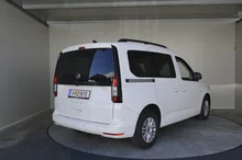 Thumbnail-Foto von Fahrzeug