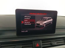 Audi A4 Avant 2.0 TDI Design in mythosschwarz metallic