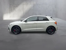 Thumbnail-Foto von Fahrzeug