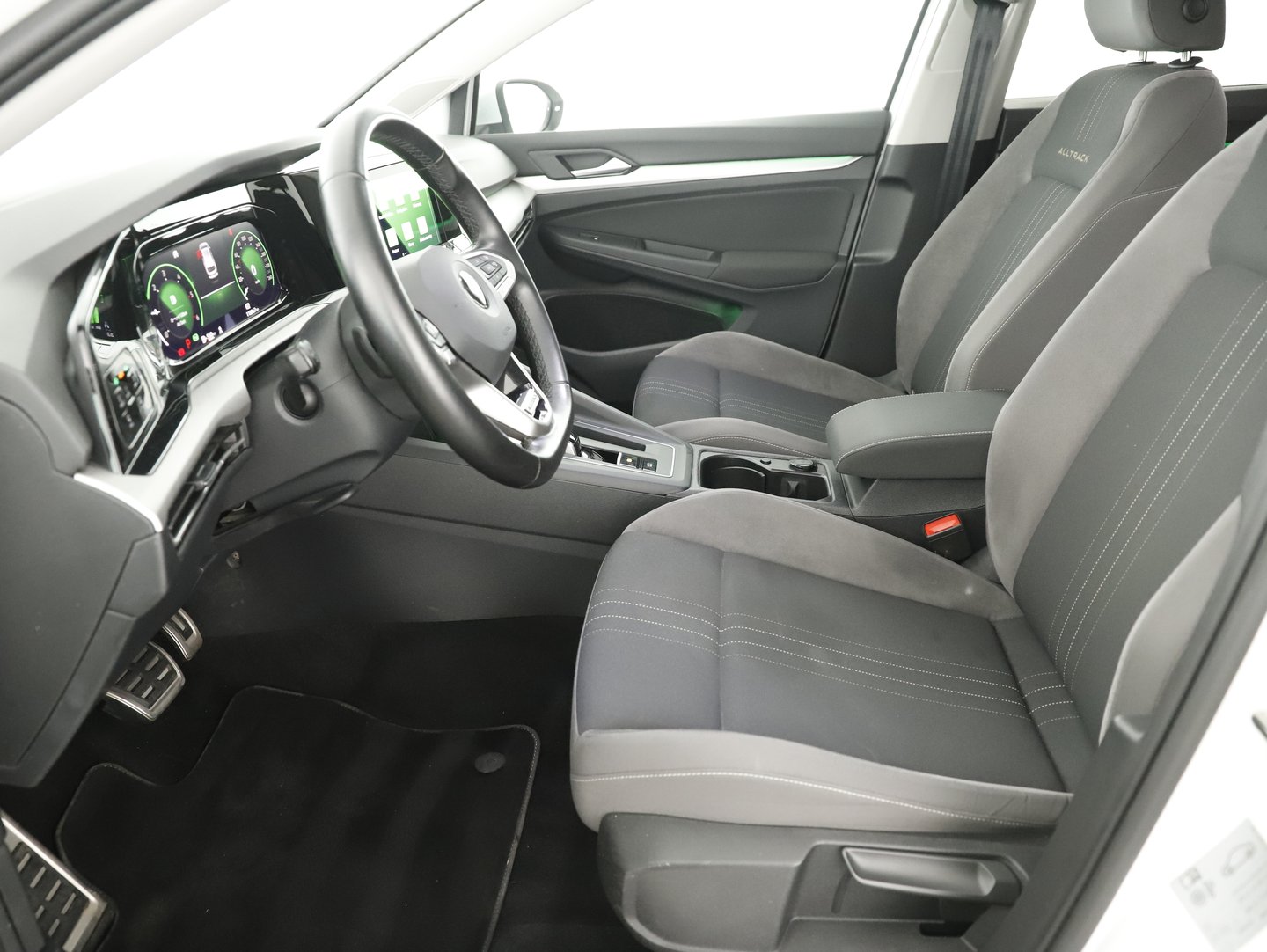 VW Golf Alltrack TDI 4MOTION DSG | Bild 8 von 22