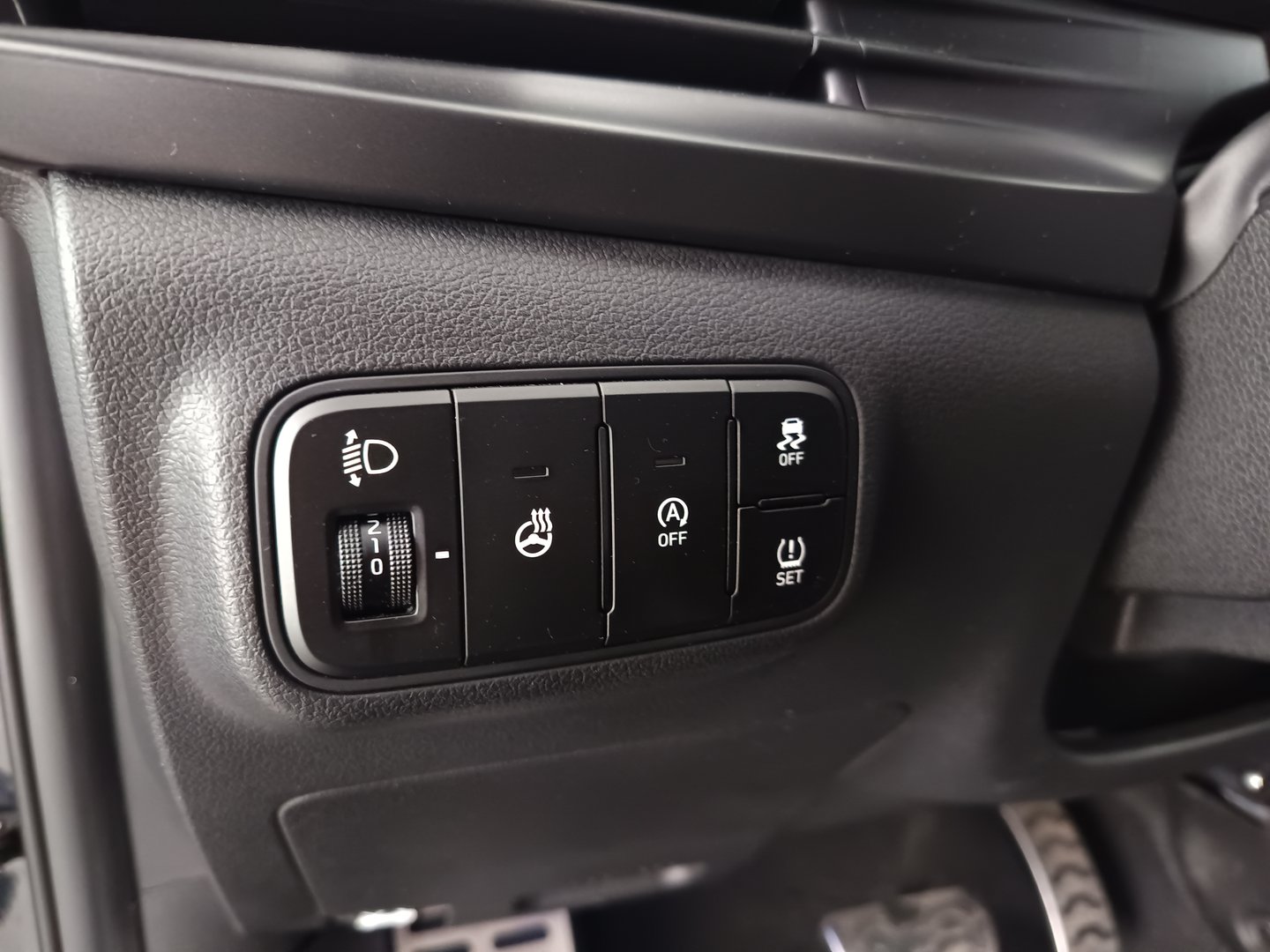 Hyundai Bayon 1,0 T-GDI i-Line Plus DCT Aut. | Bild 12 von 28