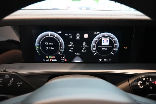 Bild eines Tayron Sport eHybrid DSG 150kW