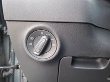Škoda Karoq 4x4 Style 125 TDI DSG in F6 Quarz-Grau Metallic